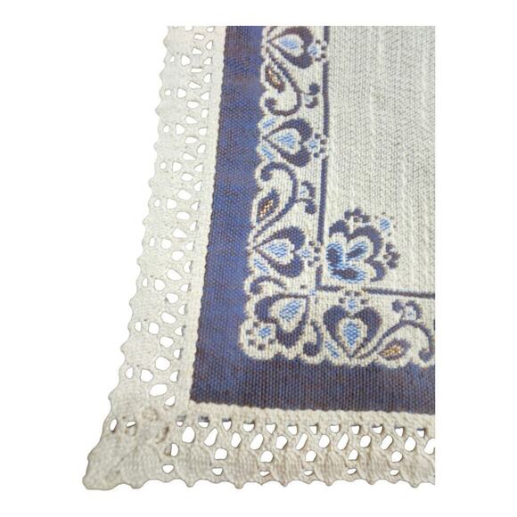 Austria made old world table runner blue and cream couple dancers - Picture 11 of 14